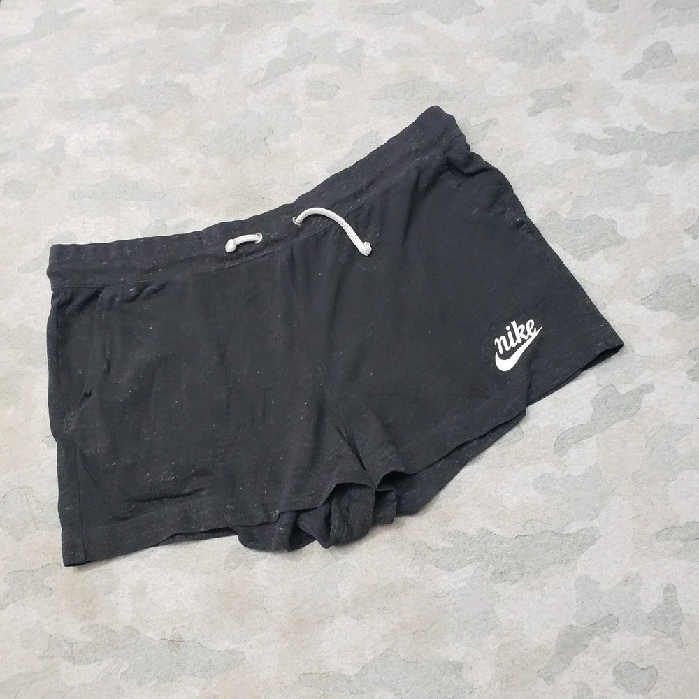 Nike Shorts Womens Large Gray Gym Pockets Drawstring Running